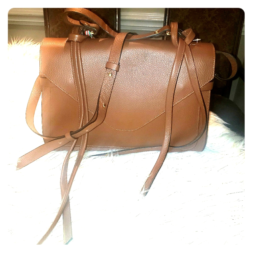 AMARÍA GEMELLI SATCHEL BAG